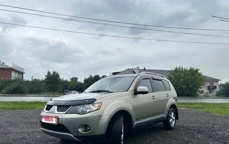 Mitsubishi Outlander III рестайлинг 3, 2008 год, 850 000 рублей, 1 фотография