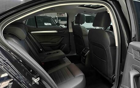 Skoda Superb III рестайлинг, 2022 год, 2 000 000 рублей, 4 фотография