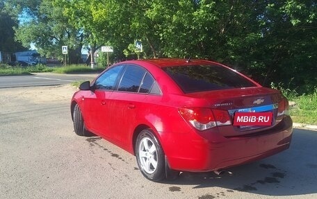 Chevrolet Cruze II, 2011 год, 670 000 рублей, 4 фотография