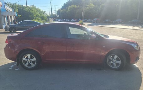 Chevrolet Cruze II, 2011 год, 670 000 рублей, 10 фотография