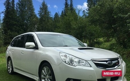 Subaru Legacy VII, 2011 год, 1 900 000 рублей, 2 фотография