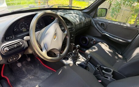 Chevrolet Niva I рестайлинг, 2012 год, 550 000 рублей, 5 фотография