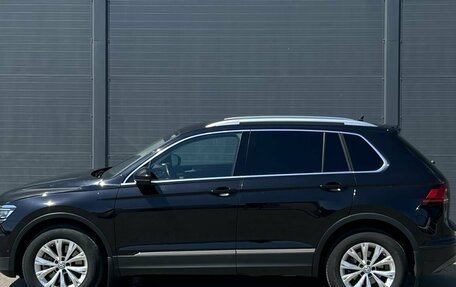 Volkswagen Tiguan II, 2017 год, 1 990 000 рублей, 13 фотография