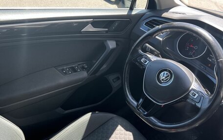 Volkswagen Tiguan II, 2017 год, 1 990 000 рублей, 22 фотография