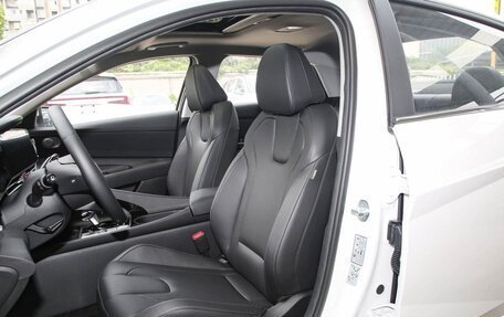 Hyundai Elantra, 2026 год, 1 690 000 рублей, 9 фотография