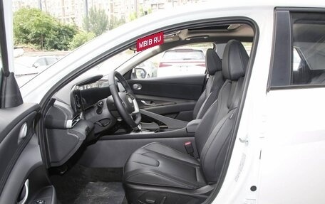 Hyundai Elantra, 2026 год, 1 690 000 рублей, 8 фотография