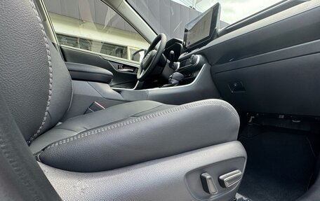 Toyota RAV4, 2025 год, 5 250 000 рублей, 29 фотография
