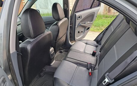 Nissan Almera, 2004 год, 350 000 рублей, 12 фотография