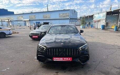 Mercedes-Benz E-Класс, 2021 год, 3 500 000 рублей, 1 фотография