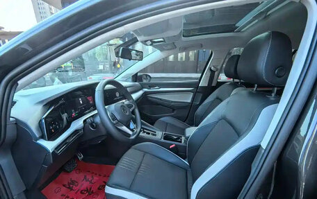 Volkswagen Golf VIII, 2022 год, 1 220 000 рублей, 9 фотография
