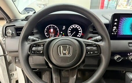 Honda Vezel, 2024 год, 1 680 000 рублей, 8 фотография