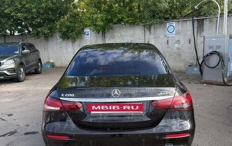 Mercedes-Benz E-Класс, 2021 год, 3 500 000 рублей, 3 фотография