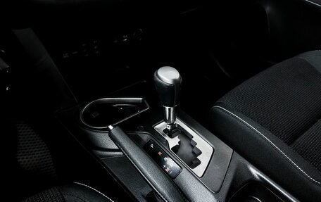 Toyota RAV4, 2016 год, 2 699 000 рублей, 18 фотография
