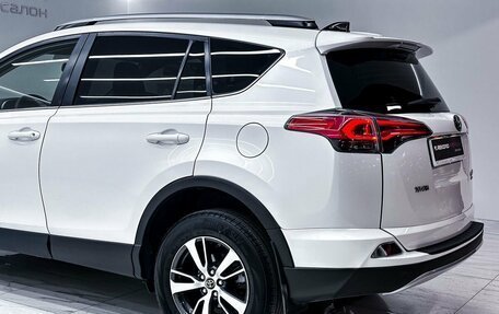 Toyota RAV4, 2016 год, 2 699 000 рублей, 23 фотография