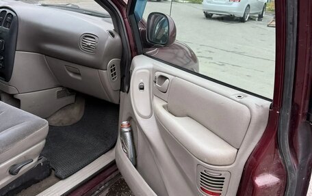 Dodge Caravan IV, 2001 год, 400 000 рублей, 3 фотография