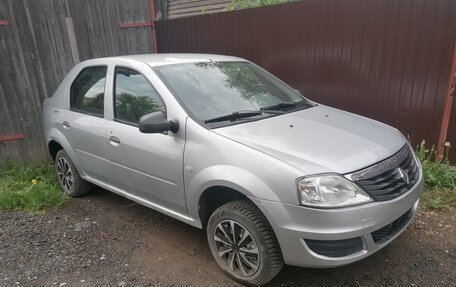 Renault Logan I, 2013 год, 250 000 рублей, 2 фотография