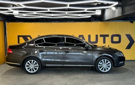 Volkswagen Passat B7, 2011 год, 999 000 рублей, 4 фотография