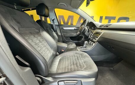 Volkswagen Passat B7, 2011 год, 999 000 рублей, 24 фотография