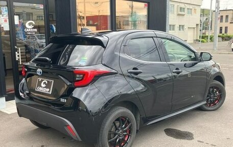 Toyota Yaris, 2020 год, 980 002 рублей, 2 фотография
