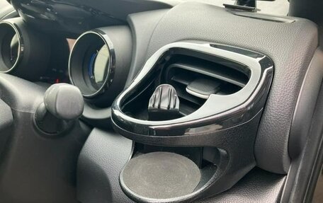 Toyota Yaris, 2020 год, 980 002 рублей, 12 фотография