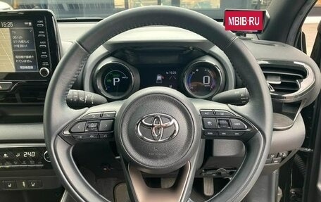 Toyota Yaris, 2020 год, 980 002 рублей, 28 фотография
