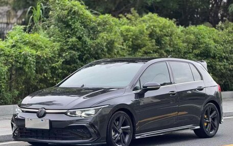 Volkswagen Golf VIII, 2021 год, 1 550 000 рублей, 3 фотография