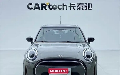 MINI Hatch, 2022 год, 1 660 010 рублей, 3 фотография