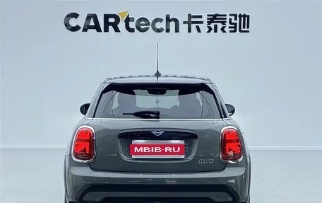 MINI Hatch, 2022 год, 1 660 010 рублей, 5 фотография