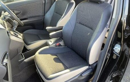 Toyota Wish II, 2013 год, 1 190 002 рублей, 17 фотография
