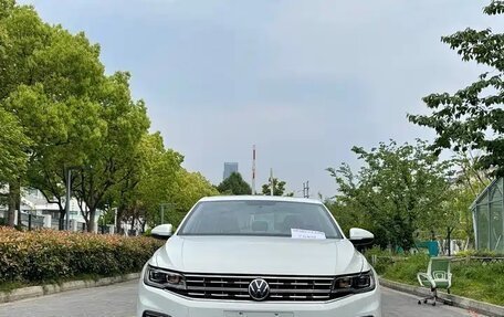 Volkswagen Bora, 2023 год, 1 399 003 рублей, 2 фотография