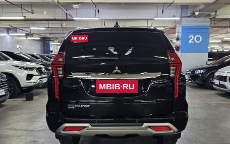 Mitsubishi Montero Sport, 2025 год, 5 300 000 рублей, 7 фотография