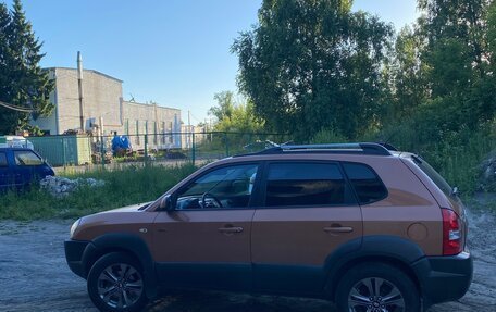 Hyundai Tucson III, 2006 год, 720 000 рублей, 4 фотография