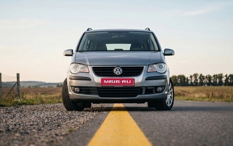 Volkswagen Touran III, 2008 год, 457 000 рублей, 3 фотография