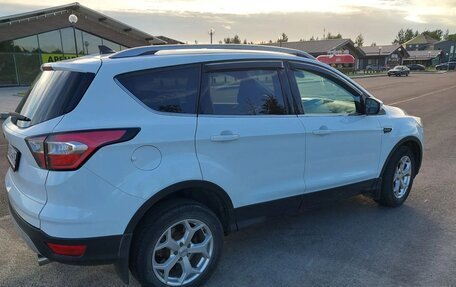 Ford Kuga III, 2017 год, 1 990 000 рублей, 4 фотография