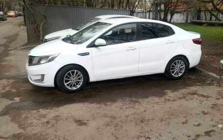 KIA Rio III рестайлинг, 2011 год, 450 000 рублей, 9 фотография