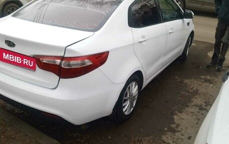 KIA Rio III рестайлинг, 2011 год, 450 000 рублей, 7 фотография