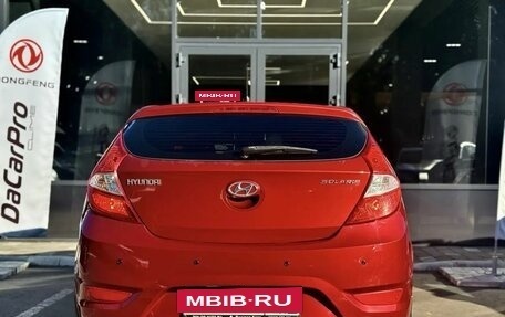 Hyundai Solaris II рестайлинг, 2013 год, 860 000 рублей, 5 фотография