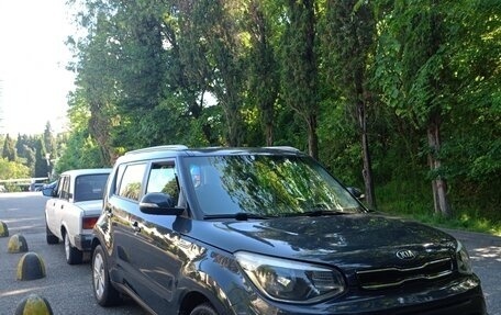 KIA Soul II рестайлинг, 2014 год, 1 фотография