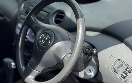 Toyota Vitz, 2003 год, 450 000 рублей, 9 фотография