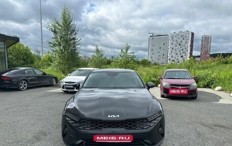 KIA K5, 2022 год, 2 370 000 рублей, 5 фотография