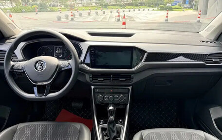 Volkswagen T-Cross I, 2021 год, 1 170 000 рублей, 9 фотография