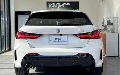 BMW 1 серия, 2023 год, 1 825 787 рублей, 5 фотография