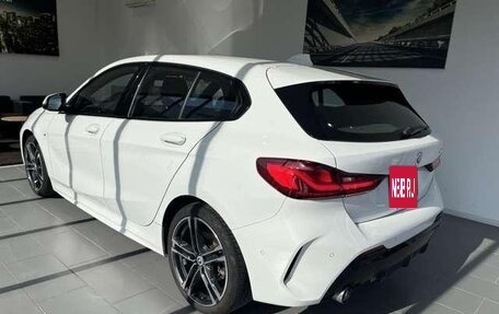 BMW 1 серия, 2023 год, 1 825 787 рублей, 7 фотография