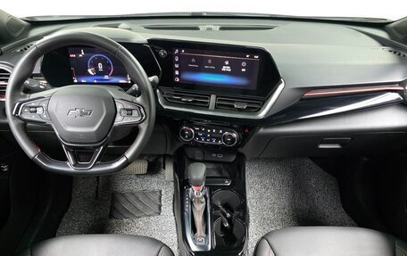 Chevrolet Trax, 2023 год, 1 550 002 рублей, 12 фотография