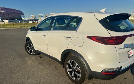 KIA Sportage IV рестайлинг, 2019 год, 2 100 000 рублей, 4 фотография