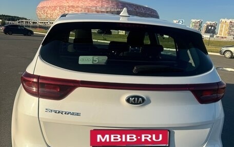 KIA Sportage IV рестайлинг, 2019 год, 2 100 000 рублей, 5 фотография