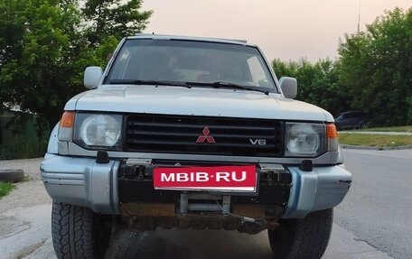 Mitsubishi Pajero III рестайлинг, 1993 год, 545 000 рублей, 2 фотография