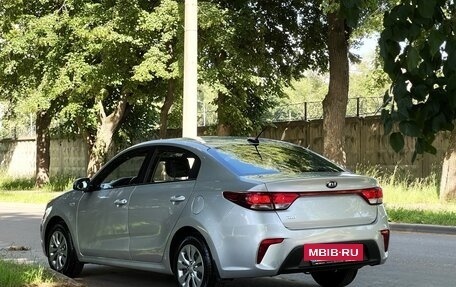 KIA Rio IV, 2018 год, 1 230 000 рублей, 5 фотография