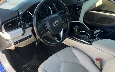 Toyota Camry, 2021 год, 3 400 000 рублей, 5 фотография