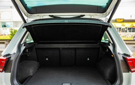 Volkswagen Tiguan II, 2017 год, 2 195 000 рублей, 38 фотография